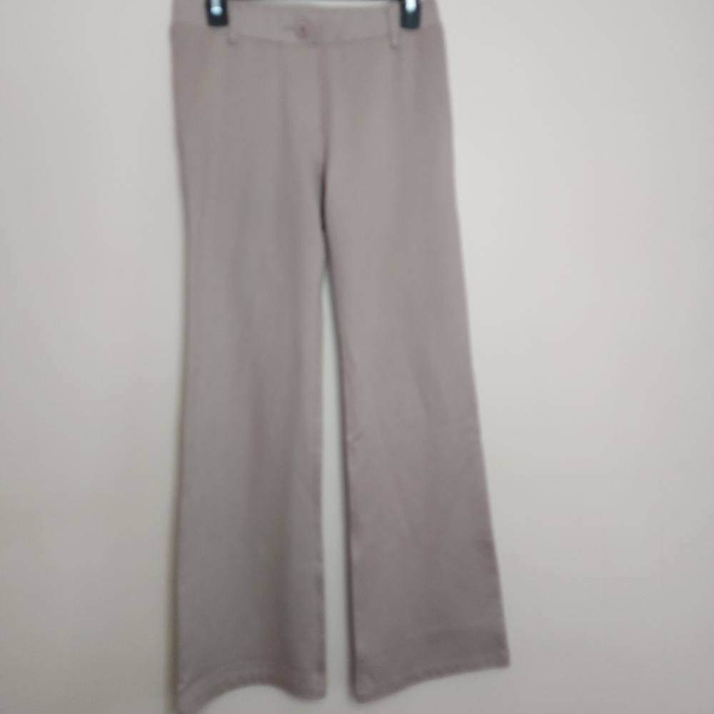Betabrand 2 pocket pull on flare pants